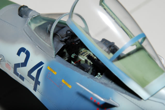 Trumpeter 1/32 Sukhoi 27 