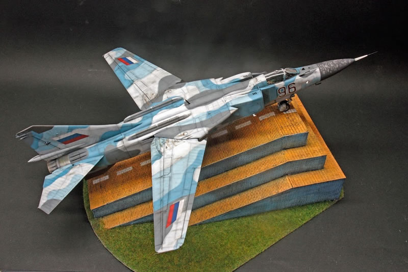 ◆Trumpeter 1/32 03211 MiG-23MLD Flogger-K model kit
