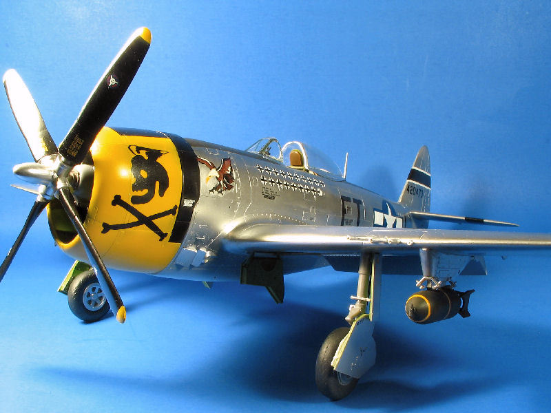 Hasegawa 1/32 Republic P-47D Thunderbolt | Large Scale Planes