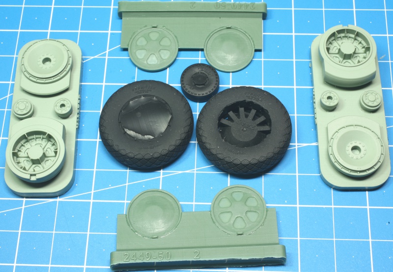 MST24014 NEW MasterCasters 1:24 Republic P-47 Thunderbolt  Weighted Wheels 