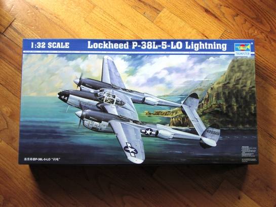 Trumpeter 1/32 P38L-5-LO Lightning Fighter TRP2227